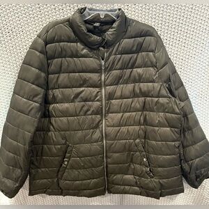 A.N.A. Women’s Packable Lightweight Green Puffer Zip Front Coat; Size 2X